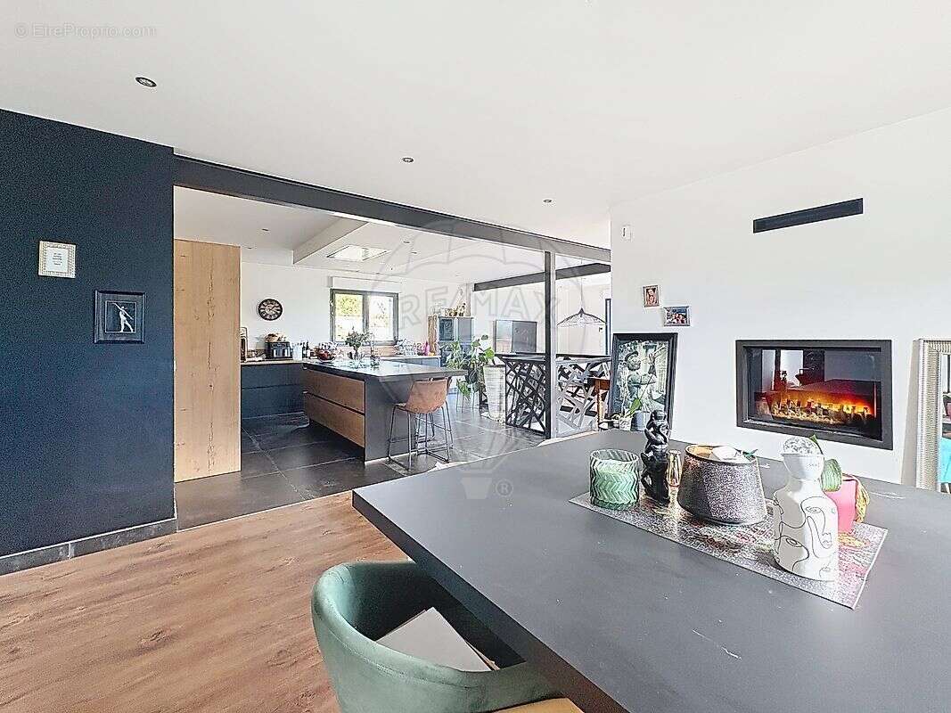 Maison à BOISSET-ET-GAUJAC