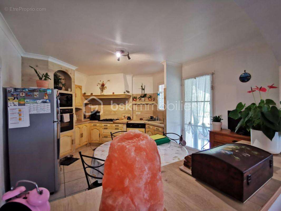 Maison à ROQUEMAURE