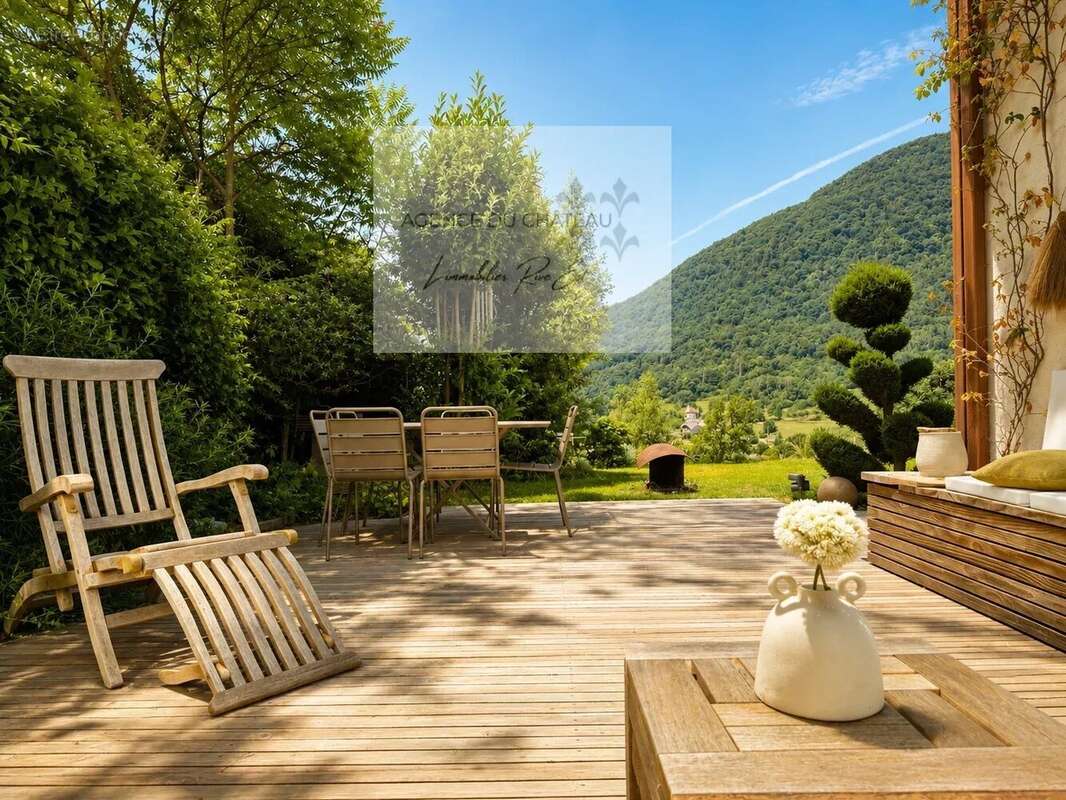 Maison à BLUFFY