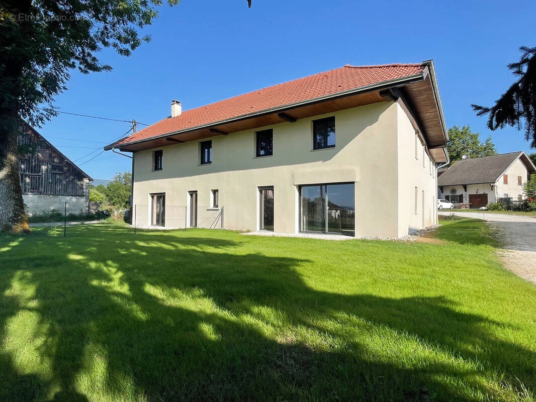 Maison à VALLIERES