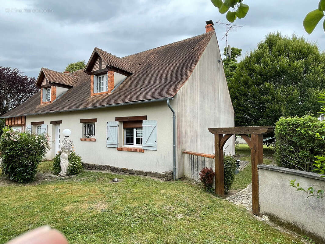 Maison à SEMOY