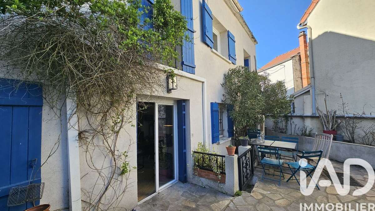 Photo 2 - Maison à MORAINVILLIERS