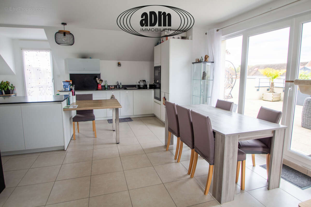 Appartement à CHESSY