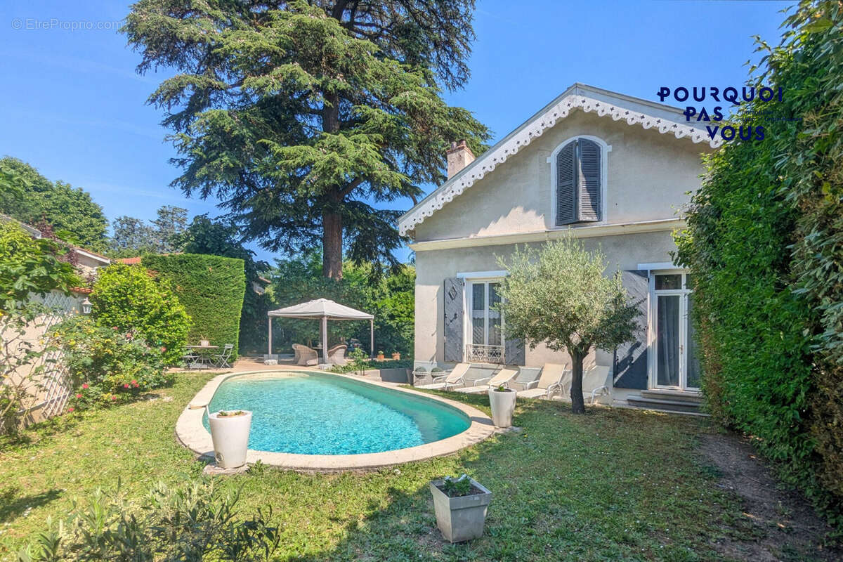Maison à OULLINS