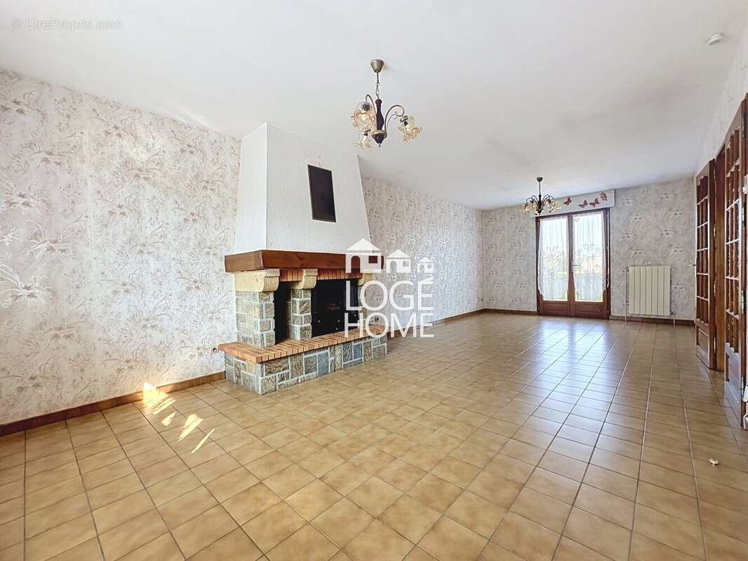 Maison 112 m² à Loos-En-Gohelle  - photo 2