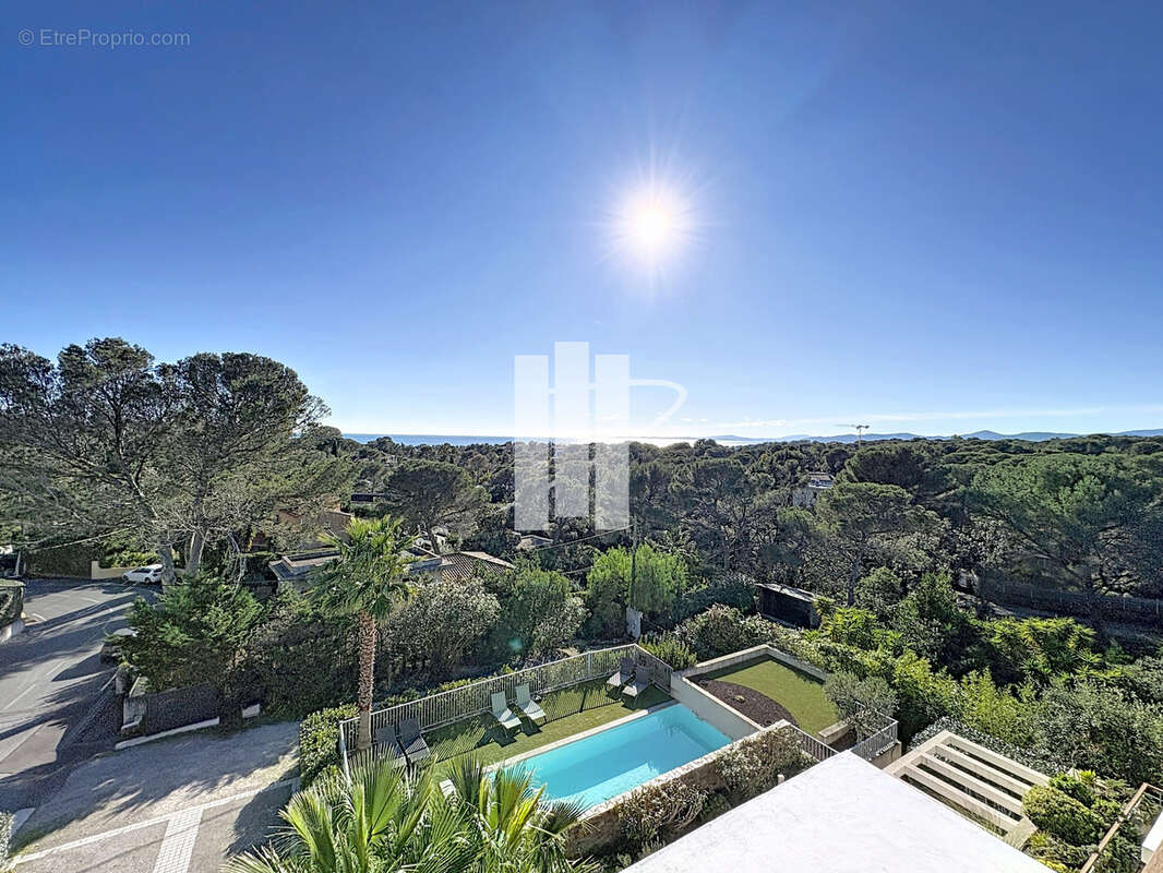 Villa sur le toit- Cœur de Boulouris- Vue panoramique - - photo 4