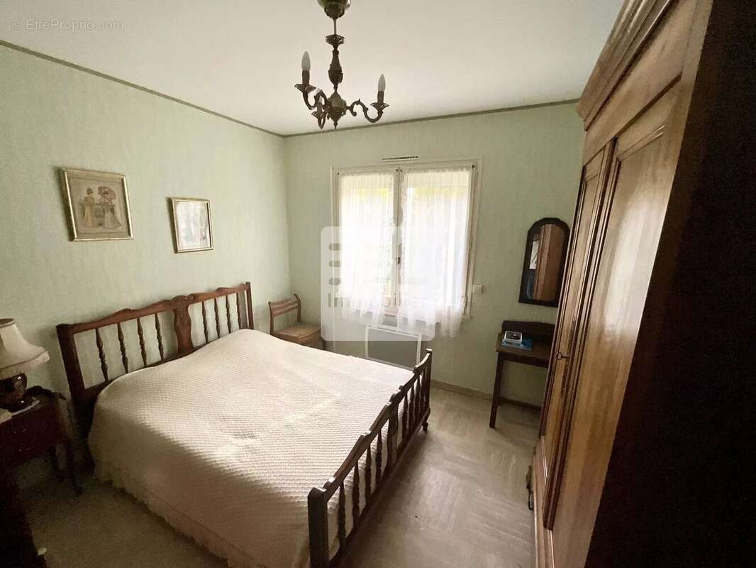 Maison à BAGNOLS-SUR-CEZE