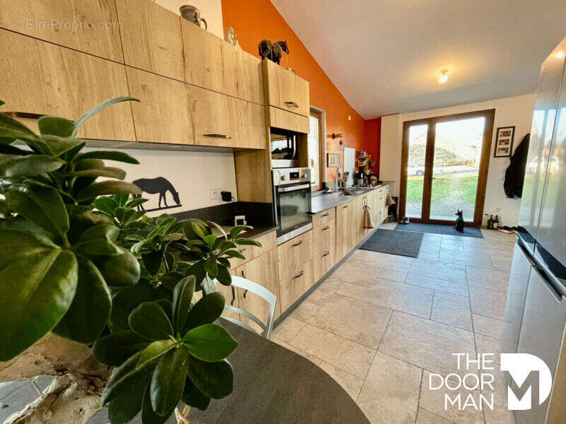 Commerce à RANCONNIERES