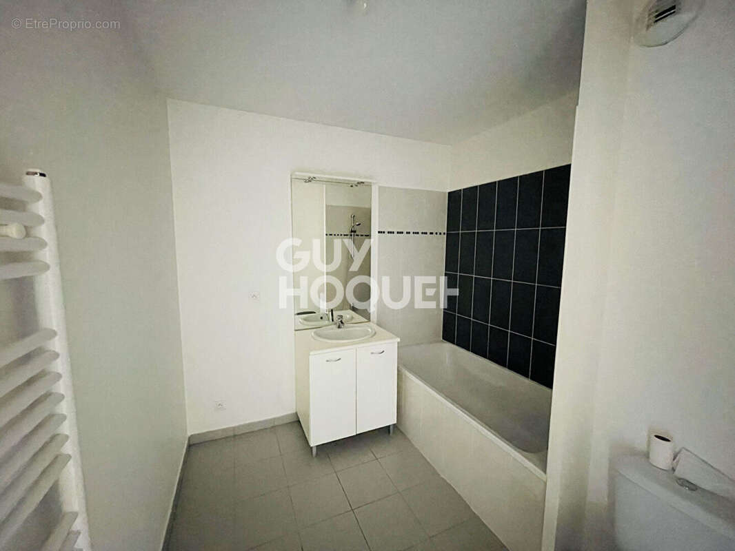 Appartement à JUVIGNAC