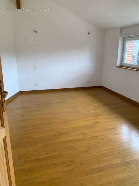 Maison à CHAOURSE