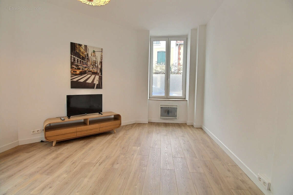 Appartement à COLOMBES