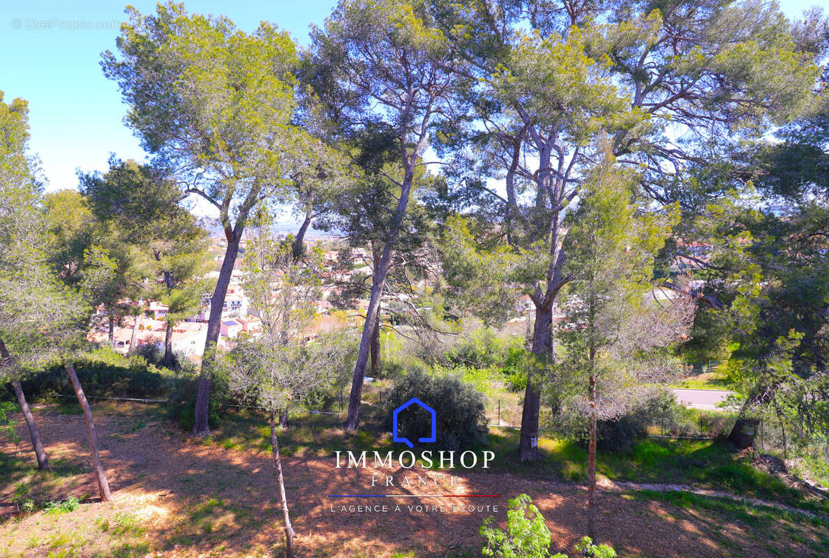 Appartement à MARSEILLE-13E