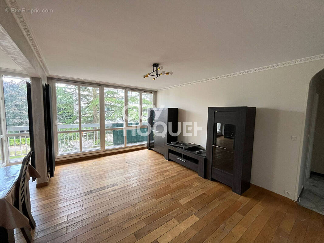 Appartement à CHELLES