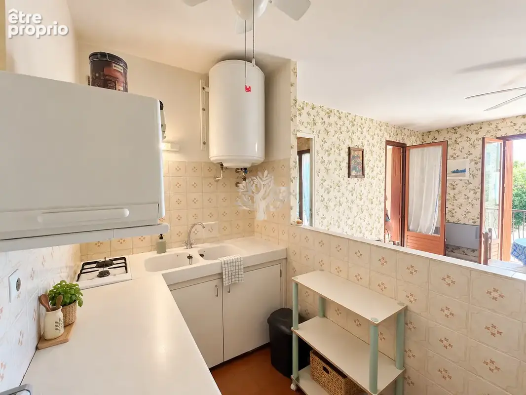 Appartement proche centre-ville ascenseur parking et cave - photo 2