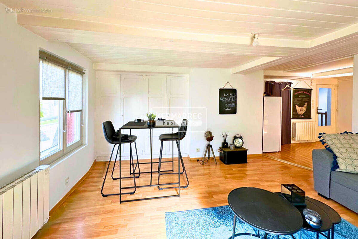 Appartement à GEVEZE