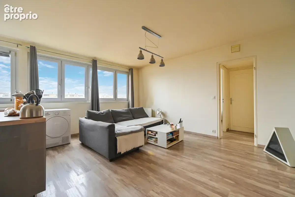 Appartement 2 pièces 43 m² à vendre à Charenton-Le-Pont (94220) - photo 2