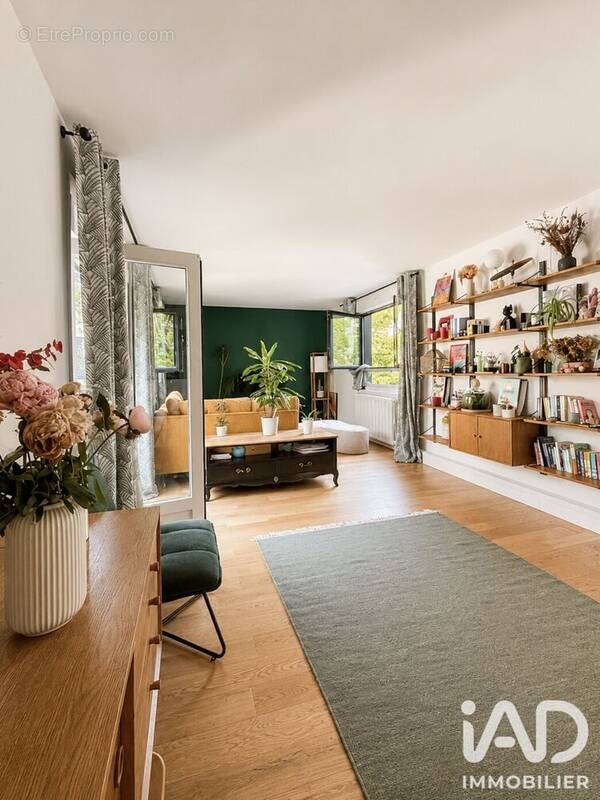 Photo 1 - Appartement à LOUVECIENNES