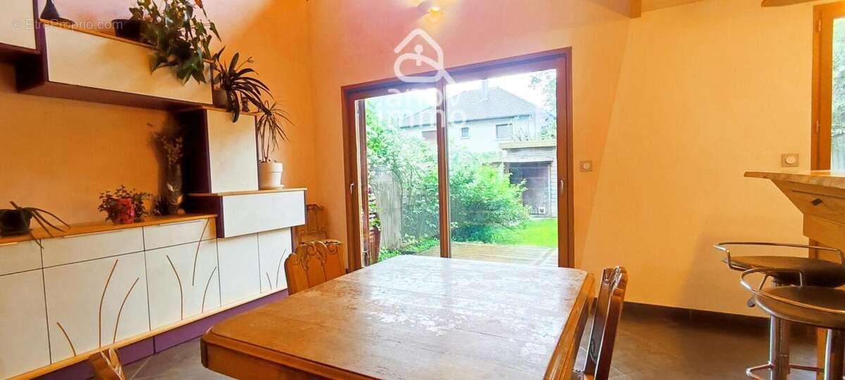Appartement à VIZILLE