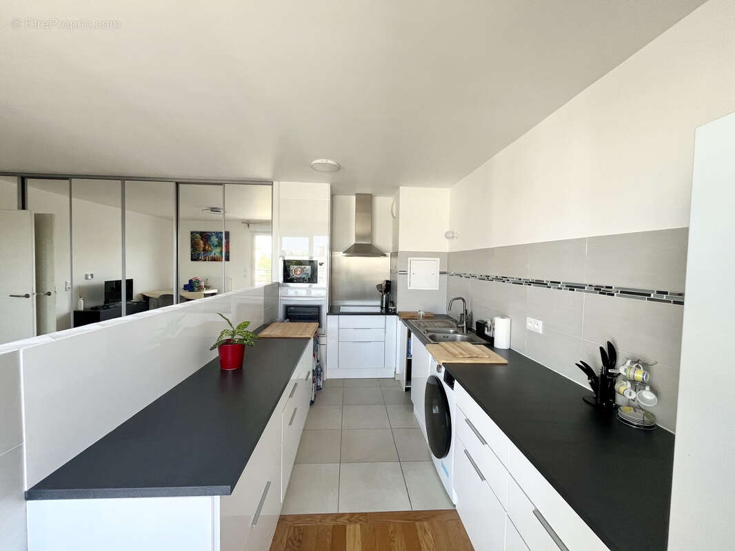 Appartement à SAINT-MAUR-DES-FOSSES