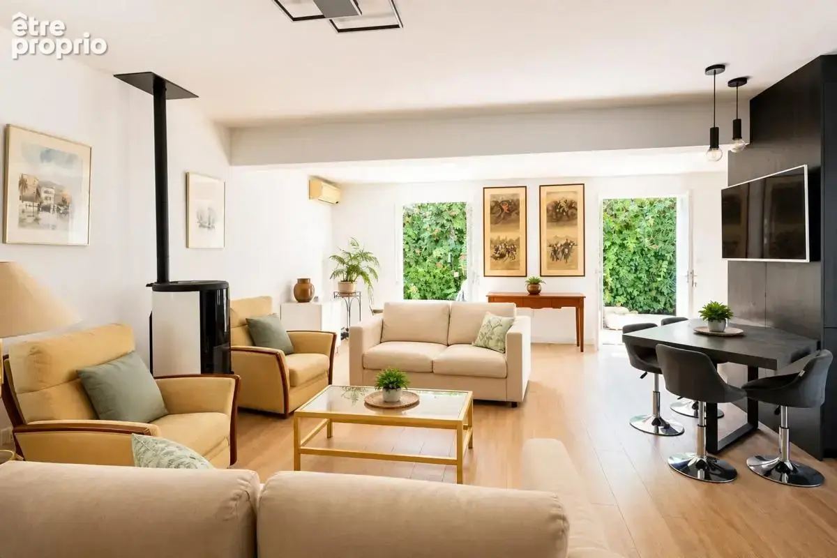 Villa de 5 pièces de 137 m² à Marseille - photo 5
