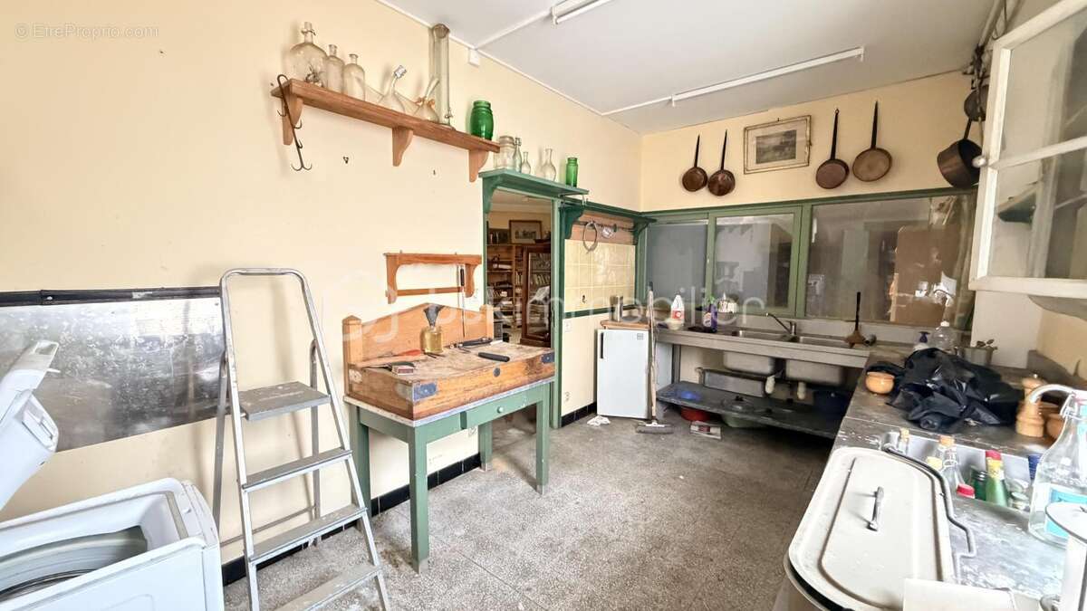 Maison - immeuble avec extèrieur - photo 16