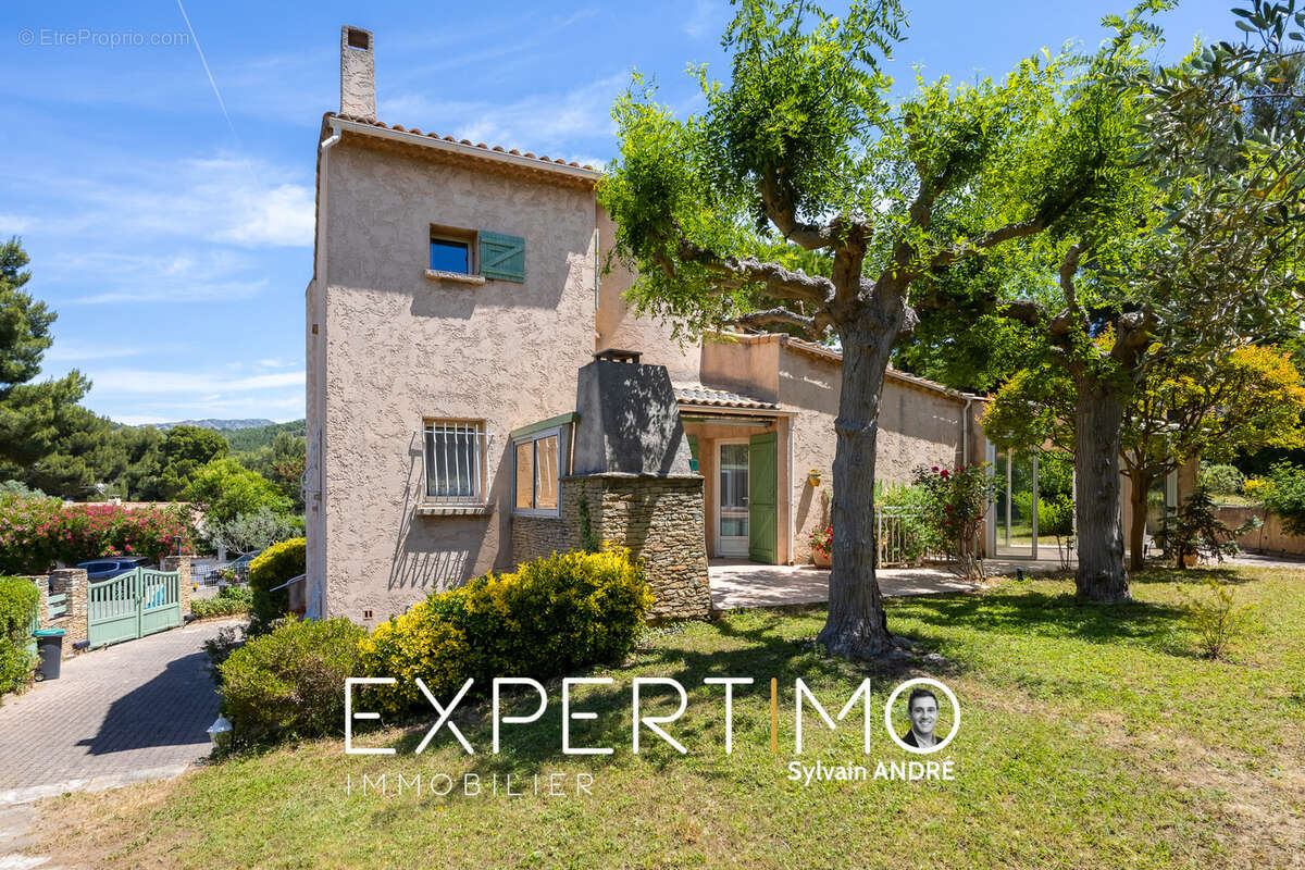 Maison à MARSEILLE-9E