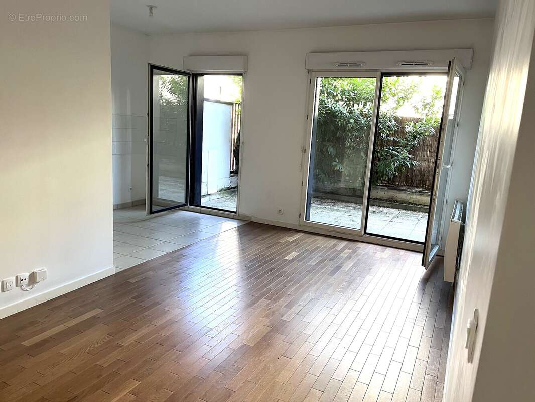 Appartement à ASNIERES-SUR-SEINE