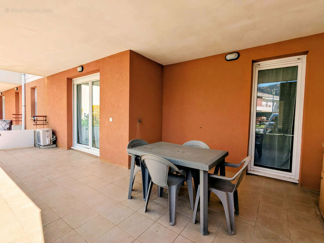 T3 en rez-de-chaussée avec terrasse   Résidence calme - photo 8