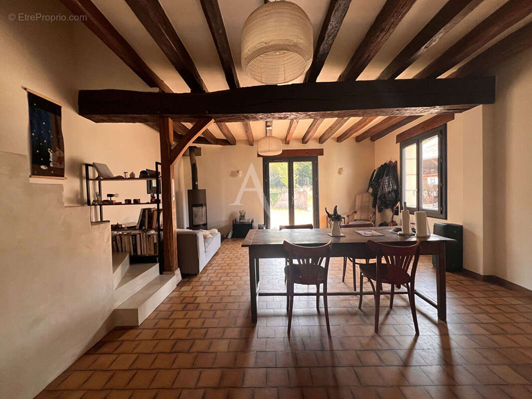Maison Chissay En Touraine - 187 m² - photo 2