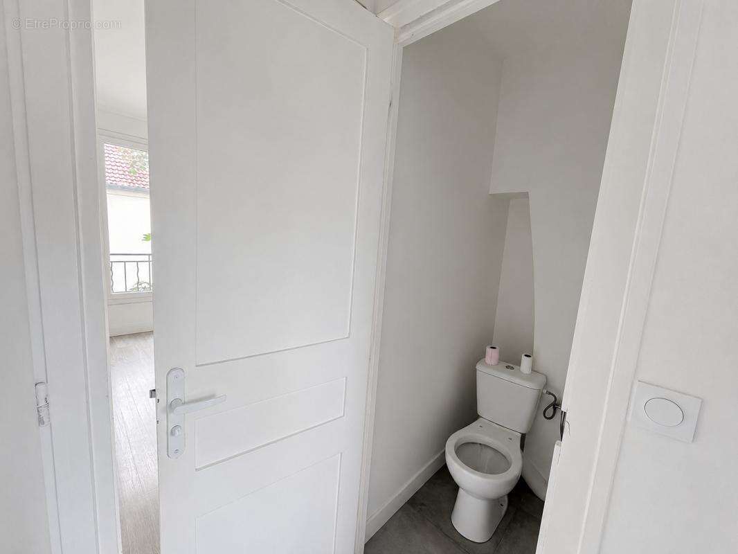 Appartement à PARIS-20E