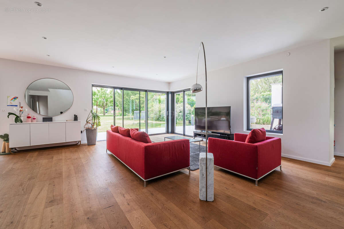 Maison à NIEDERHAUSBERGEN