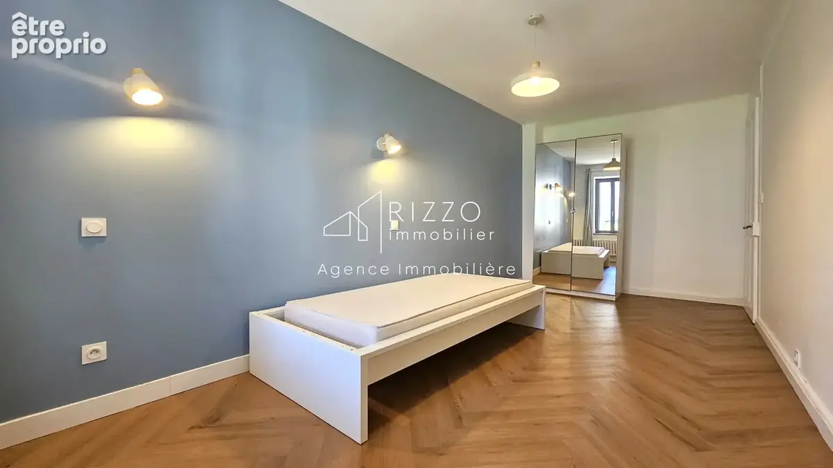 Divonne, duplex en RDJ de 225m2 de type 6 dans ferme Gessienne rénovée - photo 10