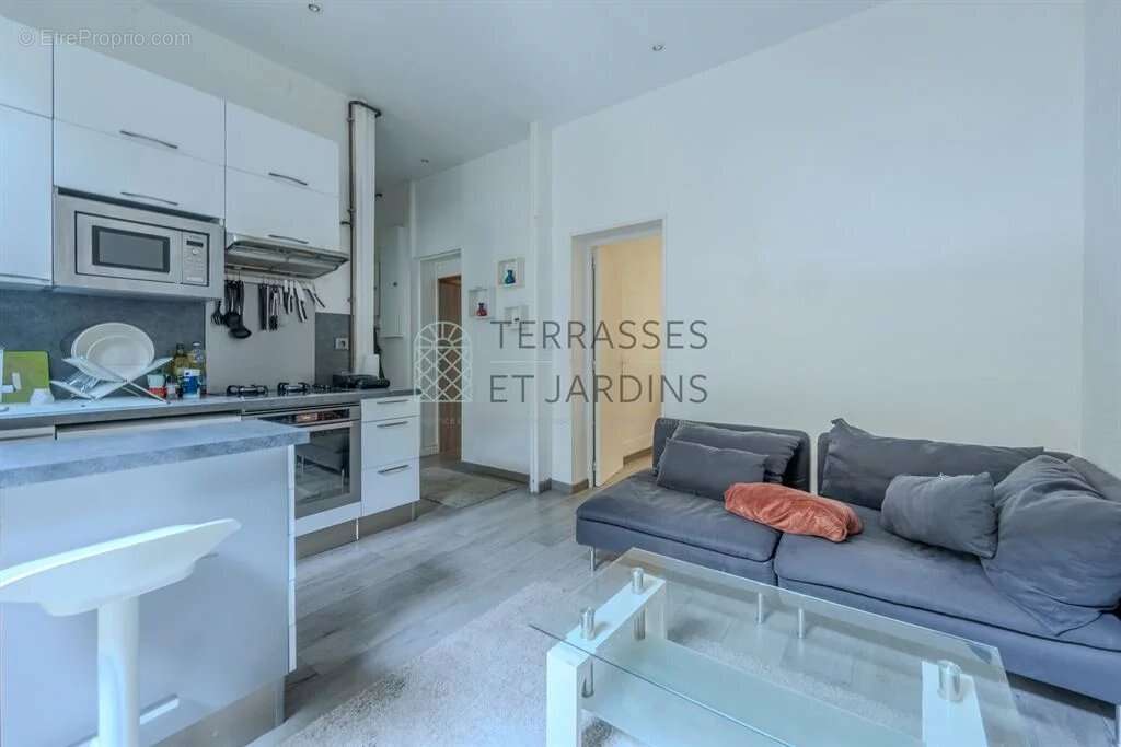 Appartement à PARIS-12E