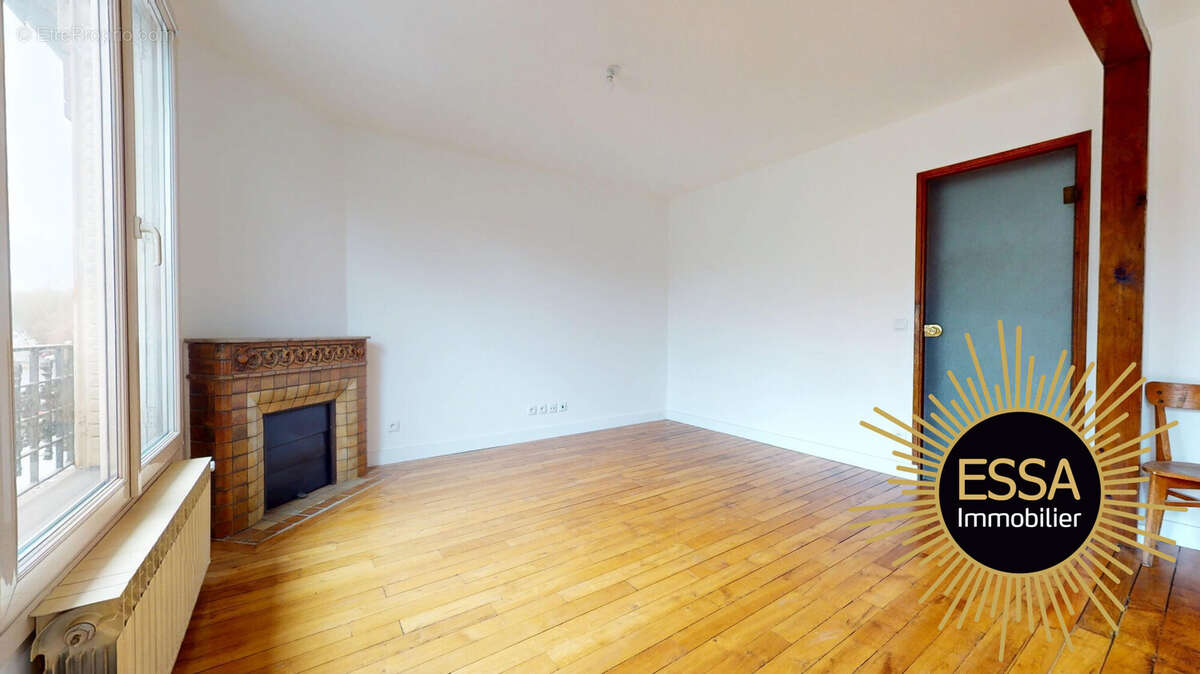 Appartement à CHAVILLE