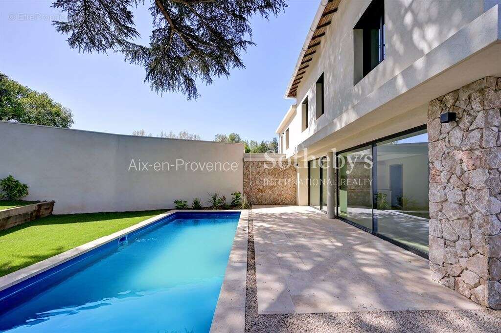 Maison à AIX-EN-PROVENCE