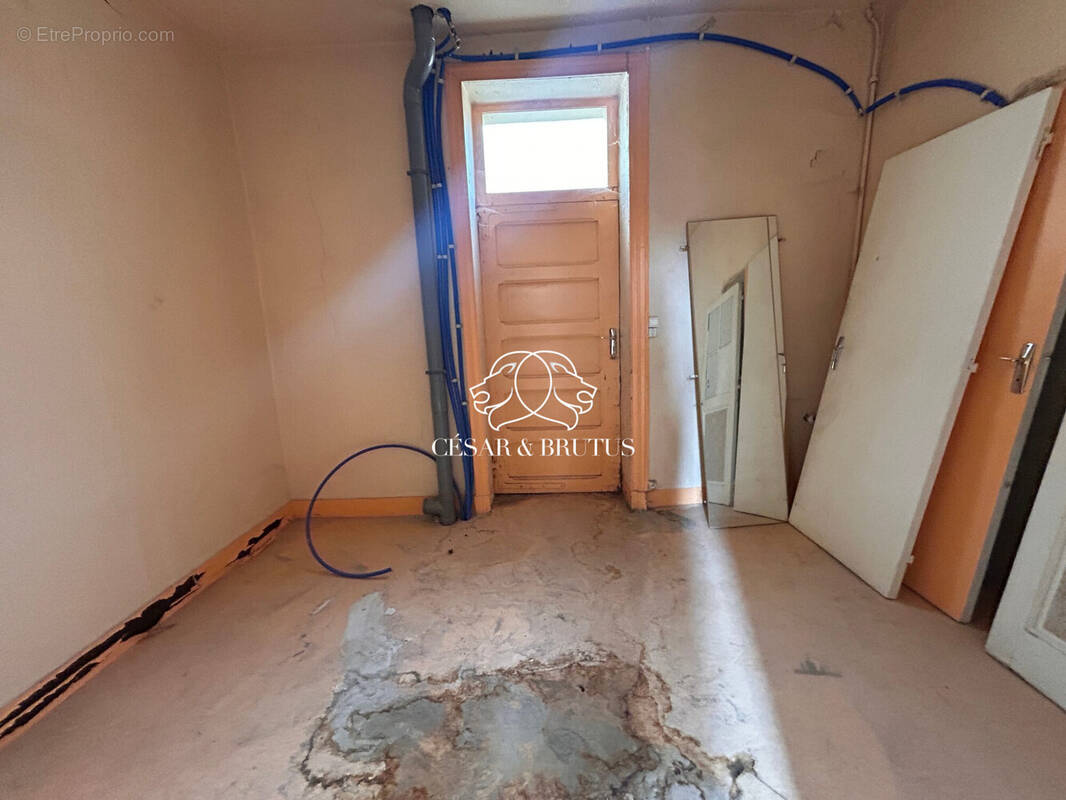 Appartement à THIZY