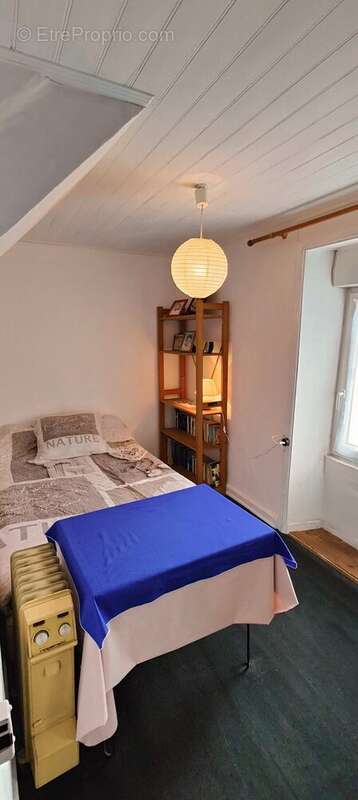 Appartement à CAUREL