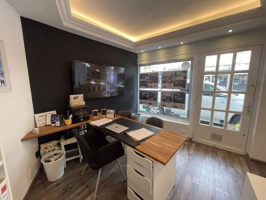 Commerce à SAINTE-MAXIME