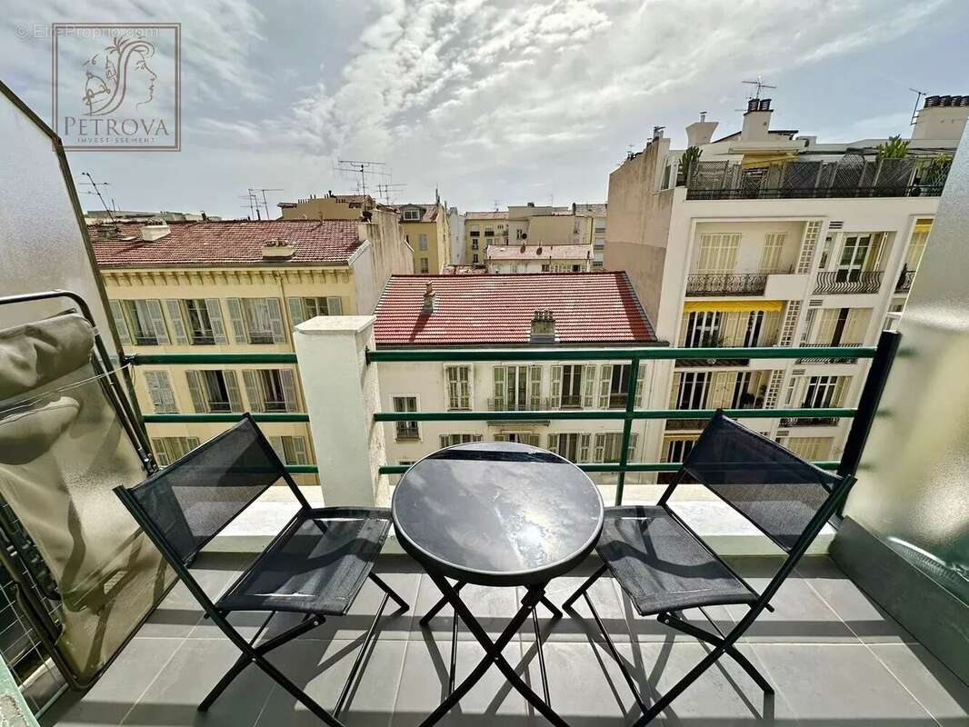 Appartement à NICE