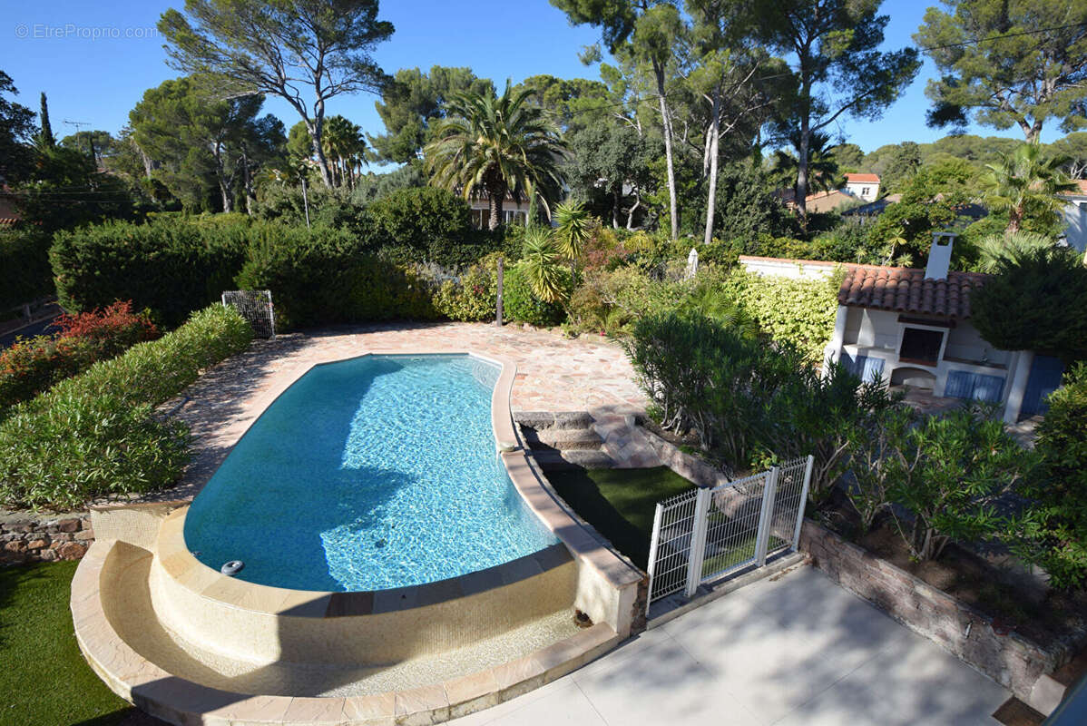 Maison à SAINT-RAPHAEL