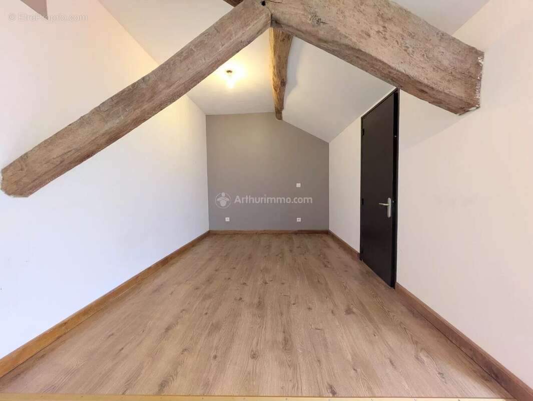 Maison à CHATENOIS
