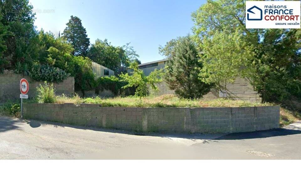 Terrain à MALVES-EN-MINERVOIS