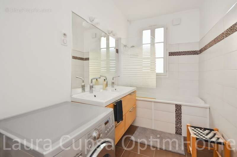 Appartement à BOURG-LA-REINE