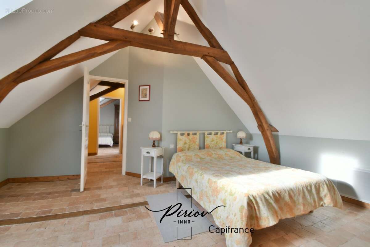 Propriété au charme de l'ancien - comprenant 2 gîtes - dépendances - photo 21