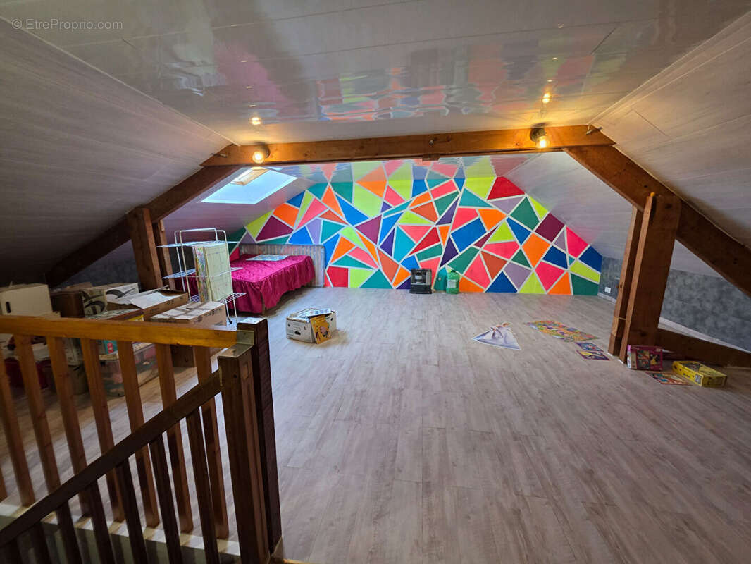 Maison à POULIGNY-SAINT-PIERRE