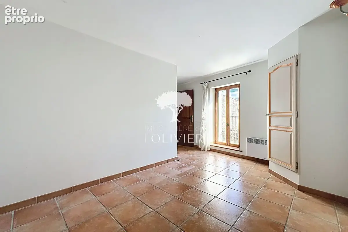 Maison 3 pièces 67 m² à vendre à Saint-Martin-De-Castillon (84750) - photo 5