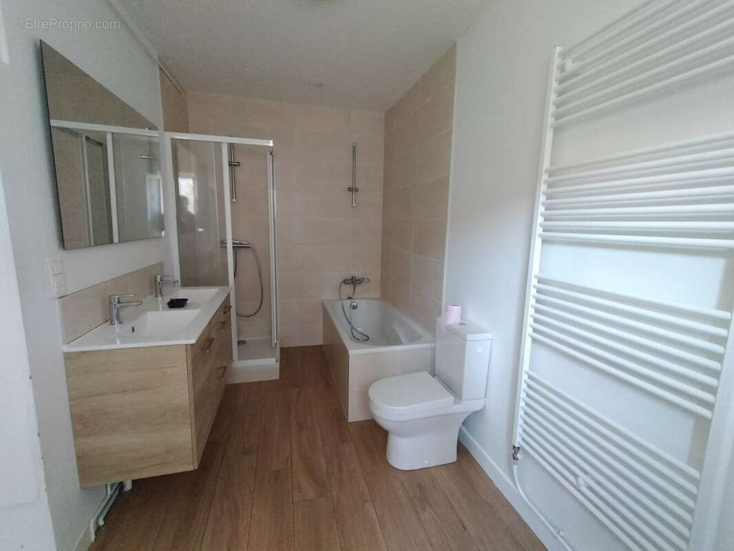 Maison à VOUVRAY-SUR-LOIR