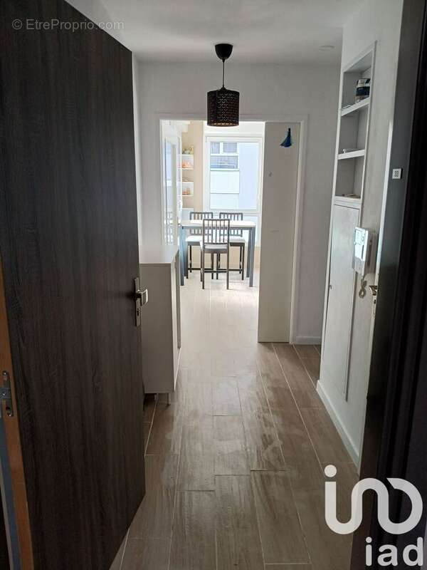 Photo 2 - Appartement à CERGY