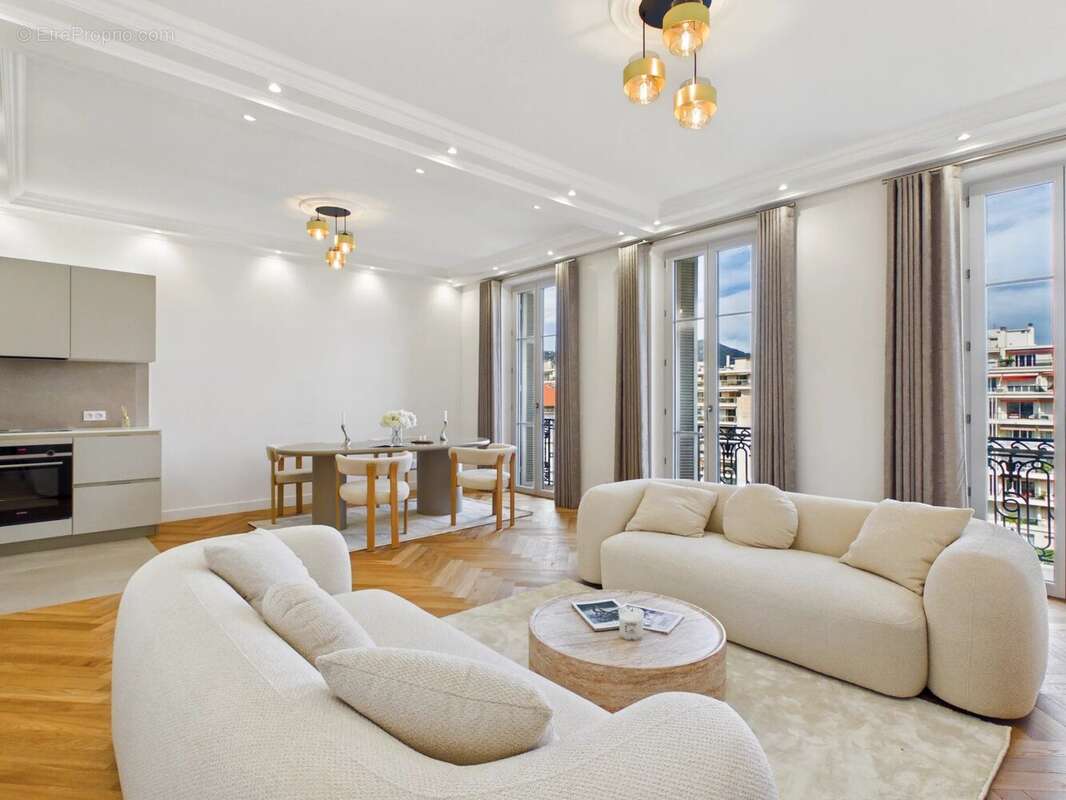 Appartement à NICE
