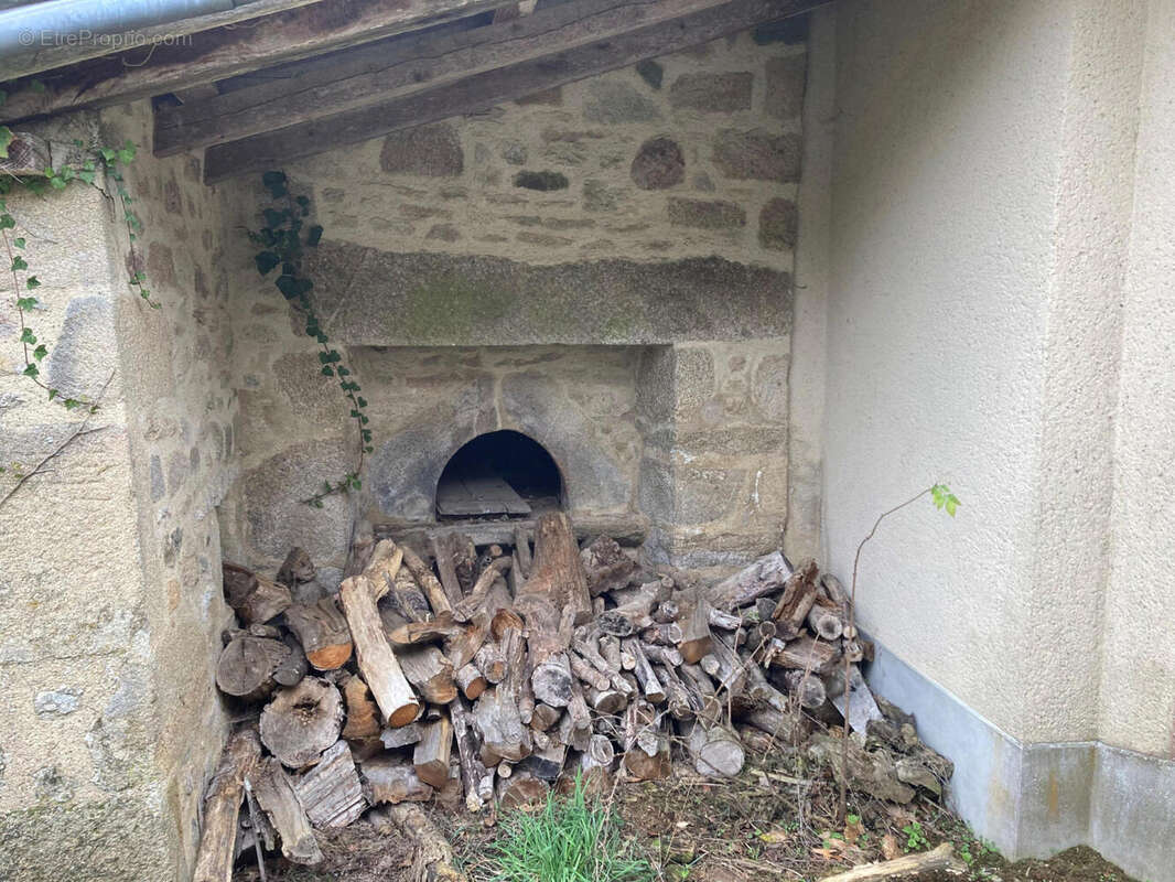 four à pain - Maison à LATRONQUIERE